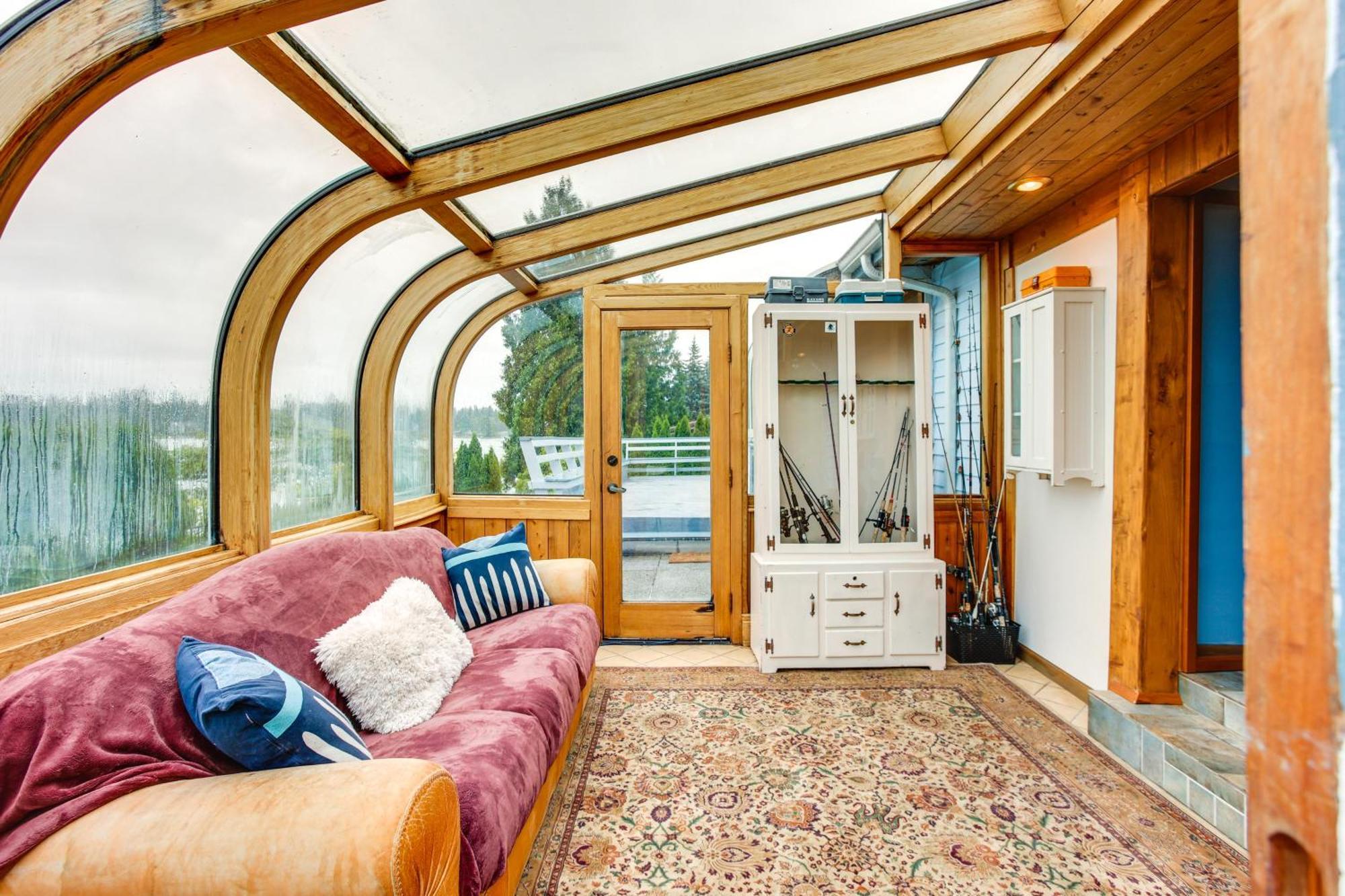 Tacoma Home On Steilacoom Lake With Dock! Экстерьер фото
